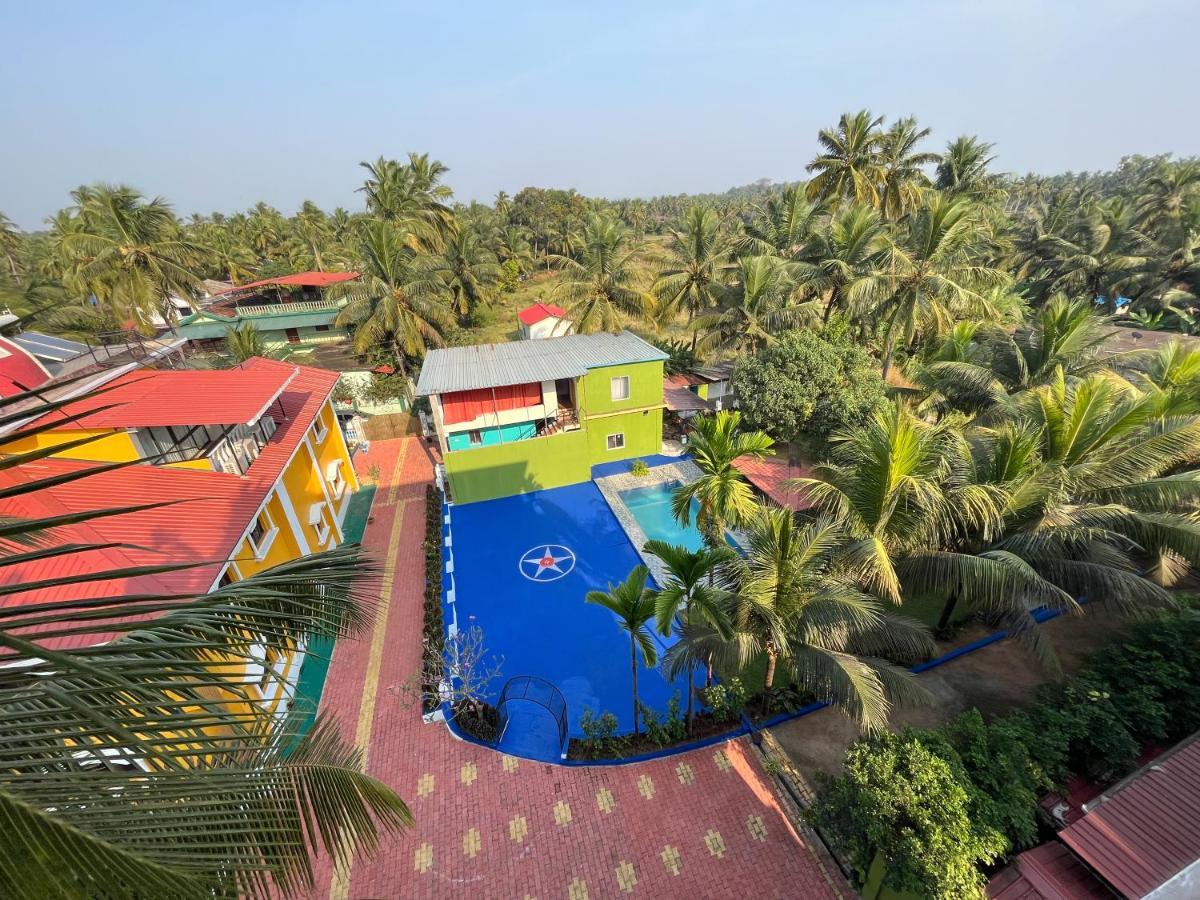 Brit'S Palace Goa Agacaim Exterior foto