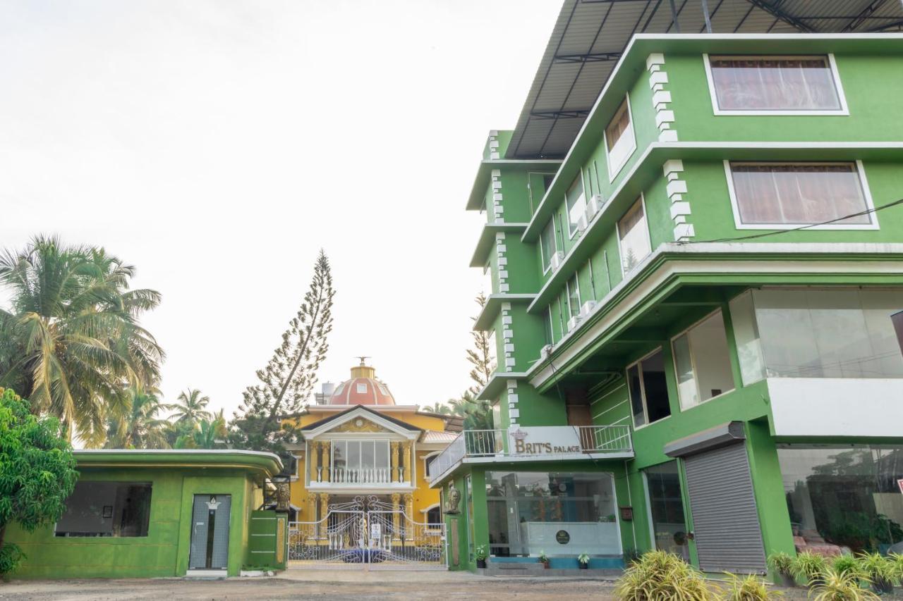 Brit'S Palace Goa Agacaim Exterior foto